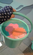 バケツの中のポニョ