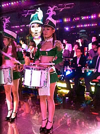 歌舞伎町ロボットレストラン