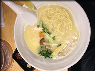 鶏白湯SOBA