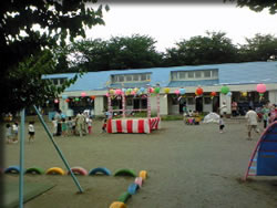 夏祭り前夜の保育所