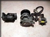 交換部品の数々