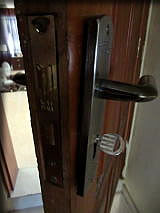 ドアを開けると・・