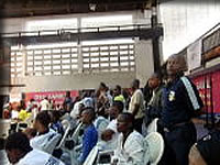 会場はものすごい熱気