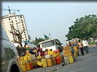 ガソリンスタンド