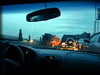 帰り道、目の前で車が横転！