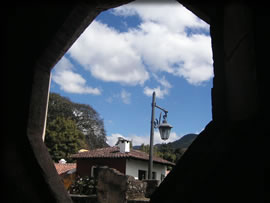 早朝のグアテマラ