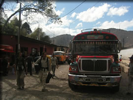 ベリーズシティへのバス