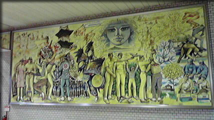 駅構内あにるイーハトーブの絵