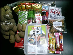 天守閣のブルーライトアップ