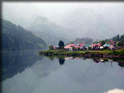 只見川（金山町地内）