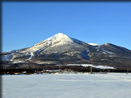 会津磐梯山 遠景