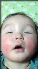 全部半開きひびさん。