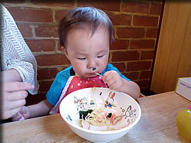 ちょびひげひびさん