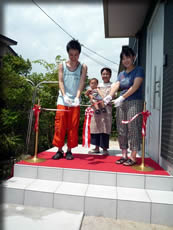 テープカットだよ♪