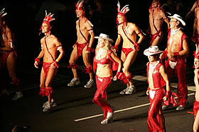 ダンス・パフォーマー