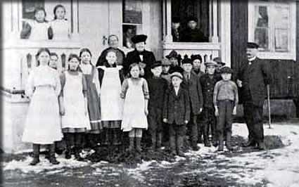 滞在先であるKulttuuriKauppila Art Centreの建物が小学校だったころの写真