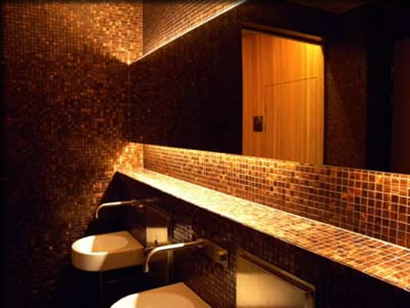 オペラハウスの洗面所