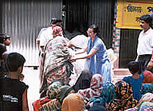 食料配布の様子