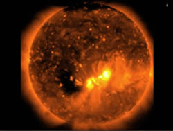 「ひので」が撮影した太陽