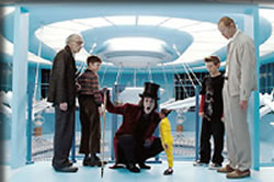 ハイテク工場内部