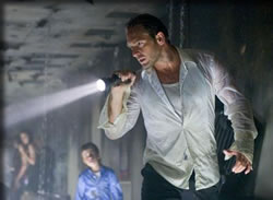 出口はどっちだ?