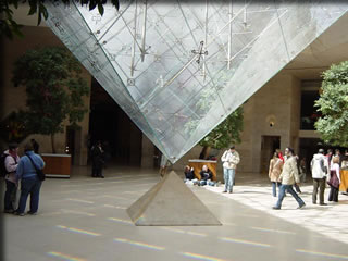 ルーブル美術館