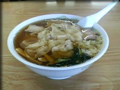 手打ちワンタンメン