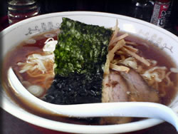 醤油ラーメン大盛り