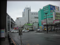 秋田市駅前