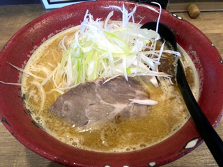 博多味噌らーめん