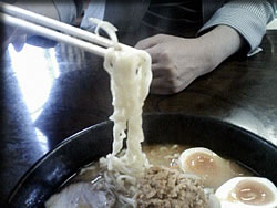 ケイコ、乱入・・