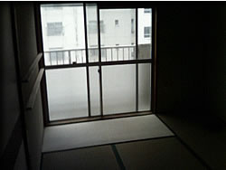 狭いながらも楽しい我が家