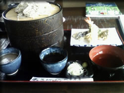 特製紋平そば・三枚盛り