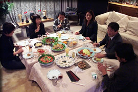 “愛でる会”の風景