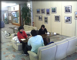 観山荘のギャラリーで