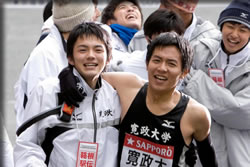 風が強く吹いている